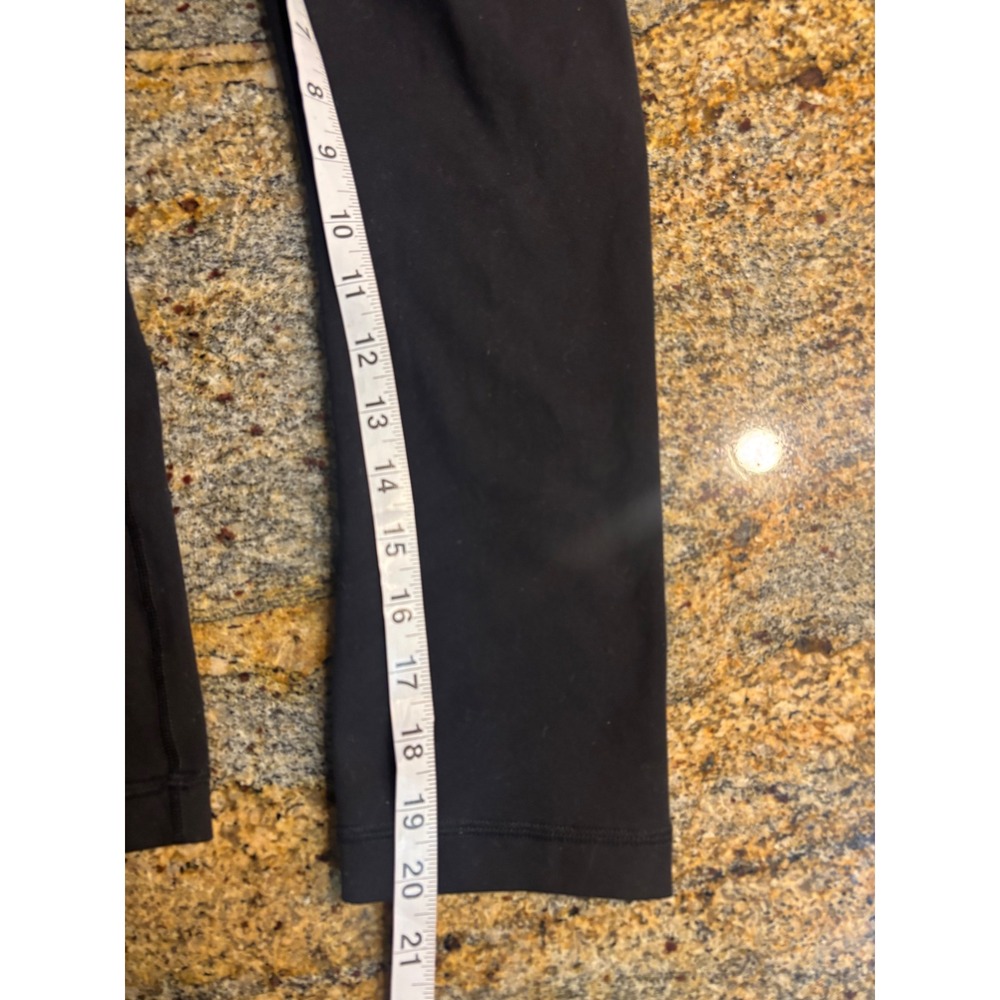 Lululemon Wunder Under Crop III‎ (Second Release) Black Size 4 - W6HC3S - Picture 3 of 8